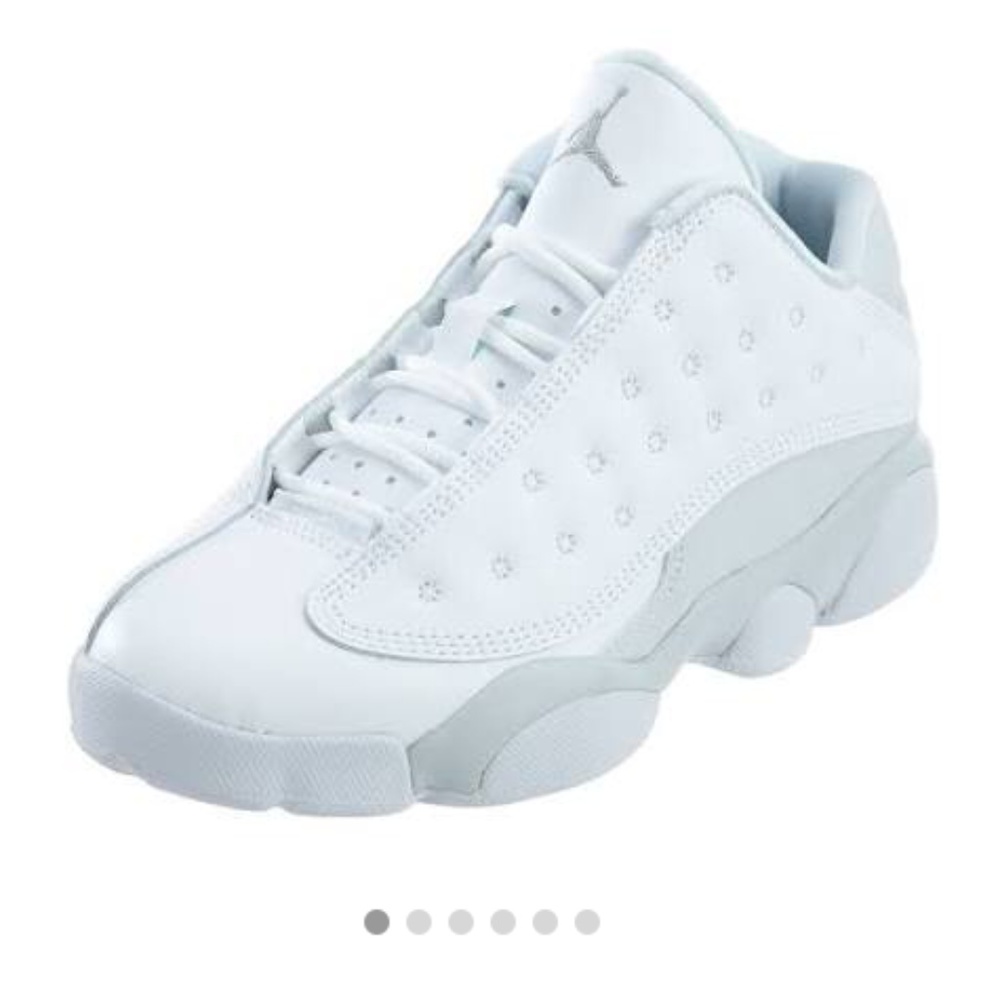 #1054 Boys Jordan 13 Retro Low